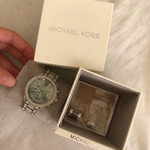 Michael Kors watch - Picture 3 of 3